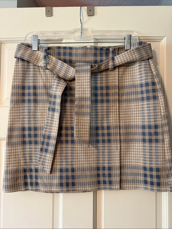 LOFT Dresses & Skirts - LOFT Beige and Blue Plaid Tie-Waist Mini Skirt